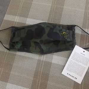 🦖COACH ~ “REXY” CAMO CLOTH MASK (OS)